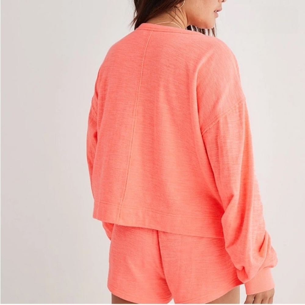 AERIE ENDLESS SUMMER OVERSIZED CREW SWEATSHIRT SIZE SMALL EUC - Picture 3 of 5